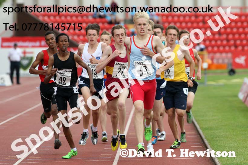 Junior boys 1500 metres, 2015 English Schools Track and Field Champs., Gateshead Stadium. Photo: David T. Hewitson/Sports for All Pics
